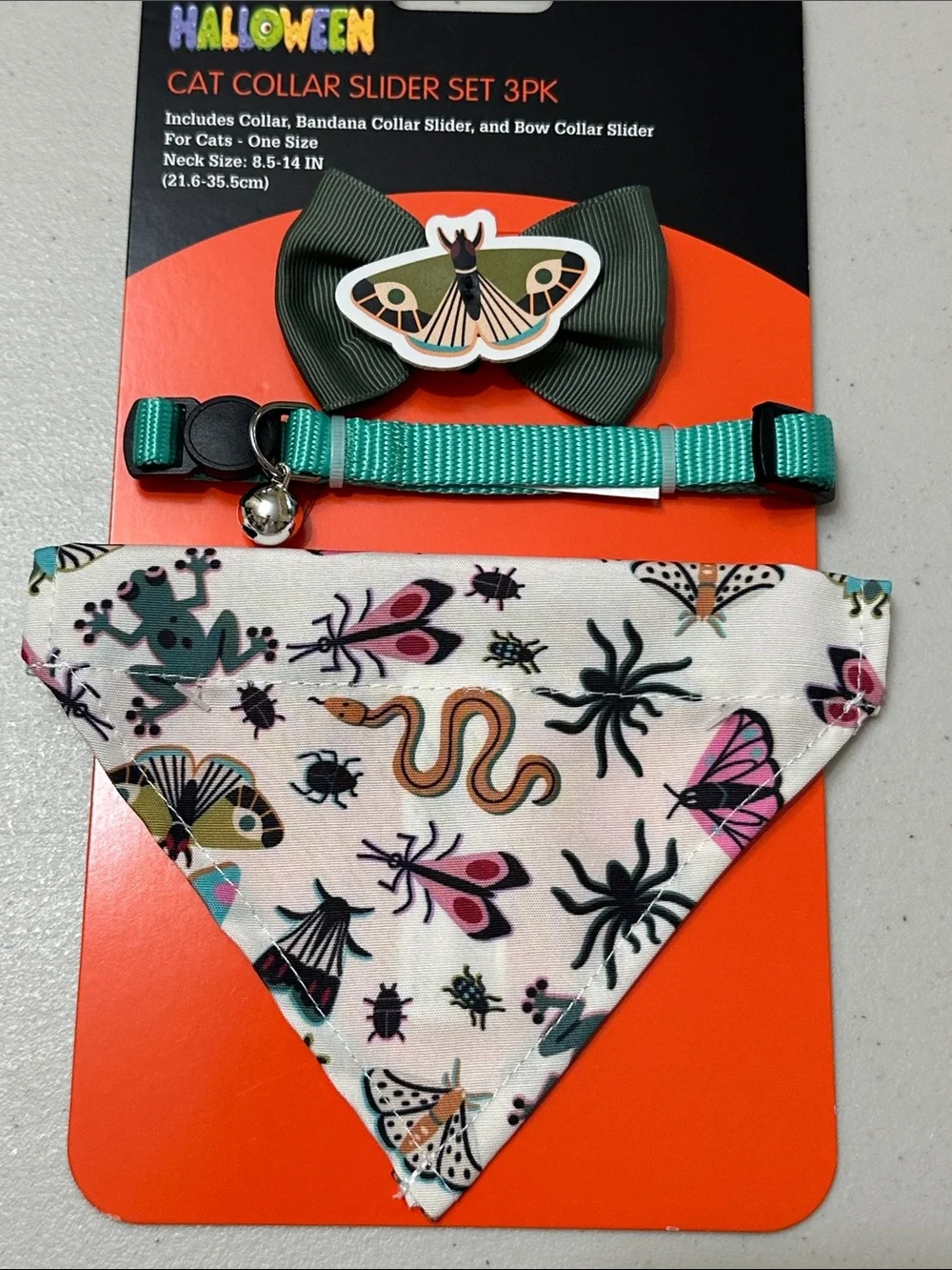 VibrantLife Halloween Green Cat Collar Set with Insect Bandana & Bow